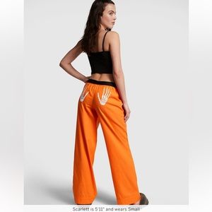 Victoria's Secret PINK HALLOWEEN FLANNEL PAJAMA PANTS LARGE(Regular)